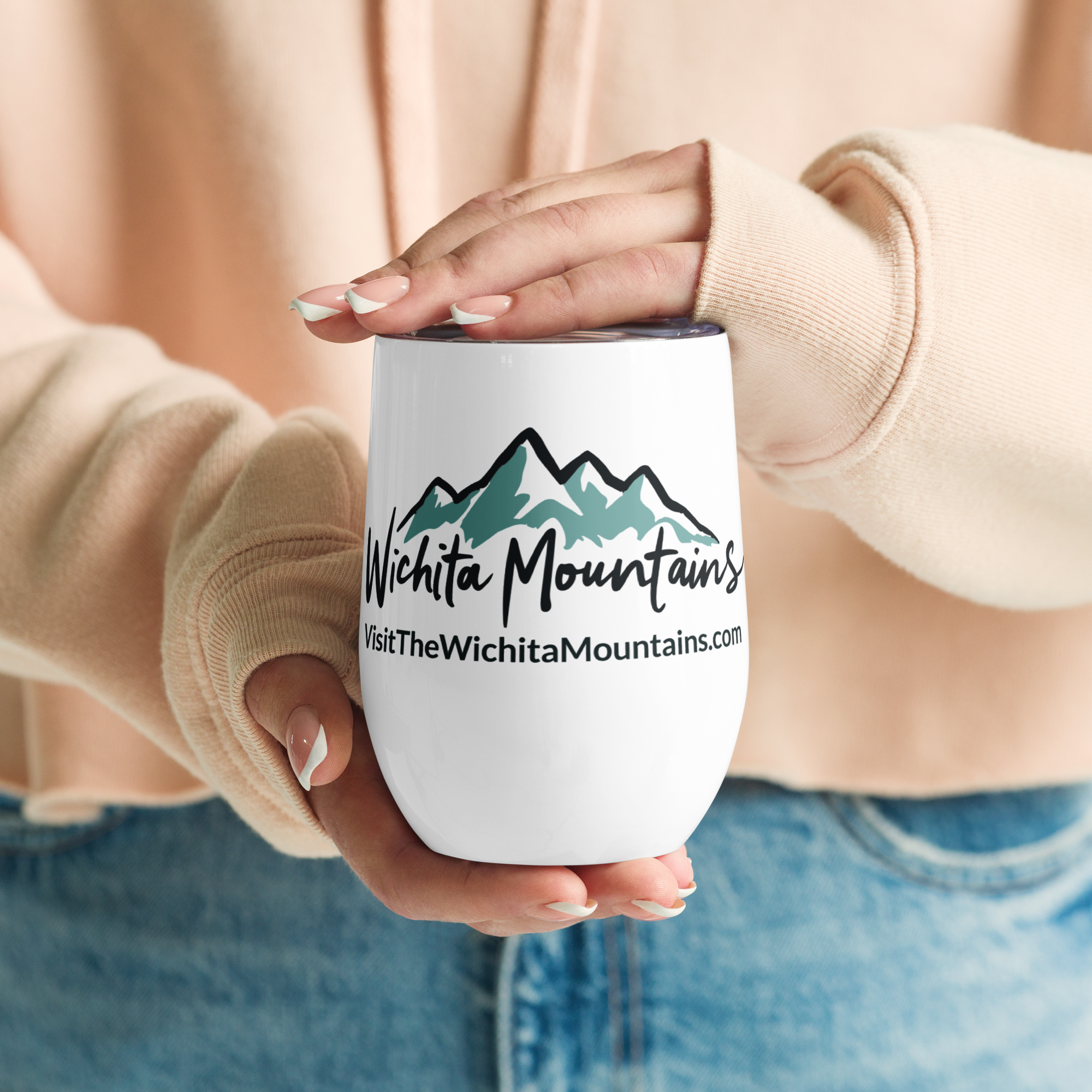 wine-tumbler-white-front-69ff060b142b8